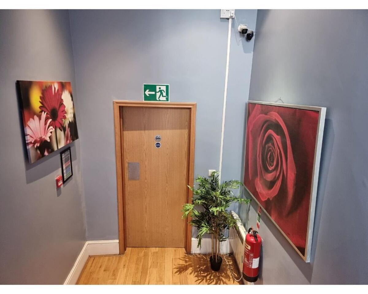 Fb2-Fantastic Basement Studio Good For 3 Near Hyde Park Londen Kamer foto